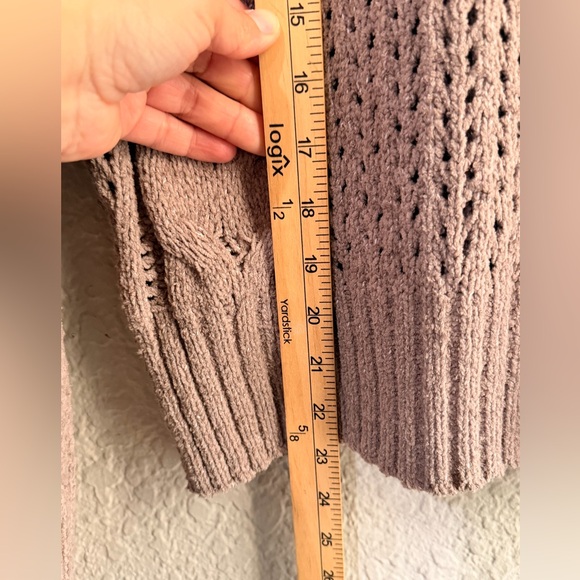 Abercrombie & fitch Textural Stitch Cable Crew Sweater size XS in light brown - Picture 15 of 16